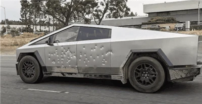 Musk: Cybertruck solo puede resistir balas subsónicas.