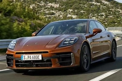 Exposición del mapa oficial del nuevo Porsche Panamera
