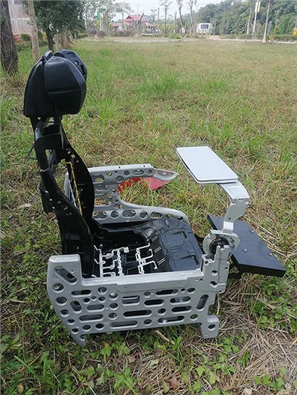Asiento de coche con estructura de acero